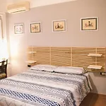 La Casa Del Nespolo, 2 Terrazzi E 2 Bagni In Centro