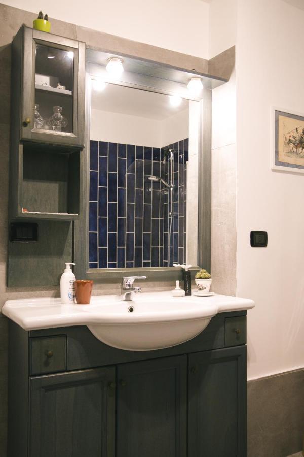 Appartement La Casa Del Nespolo, 2 Terrazzi E 2 Bagni In Centro