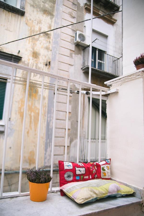 La Casa Del Nespolo, 2 Terrazzi E 2 Bagni In Centro * Napels