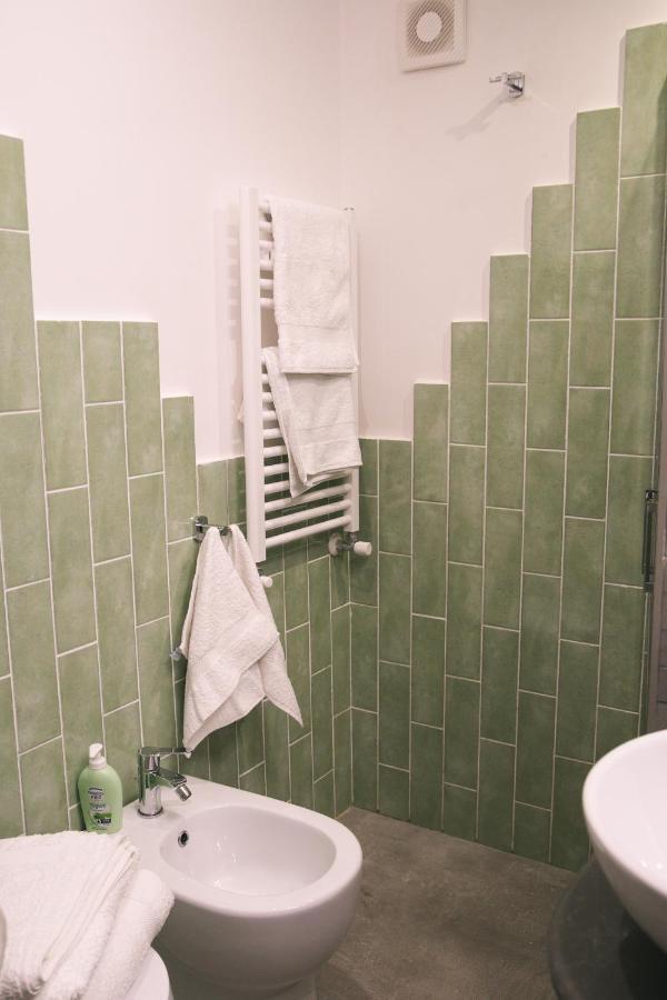 Appartement La Casa Del Nespolo, 2 Terrazzi E 2 Bagni In Centro